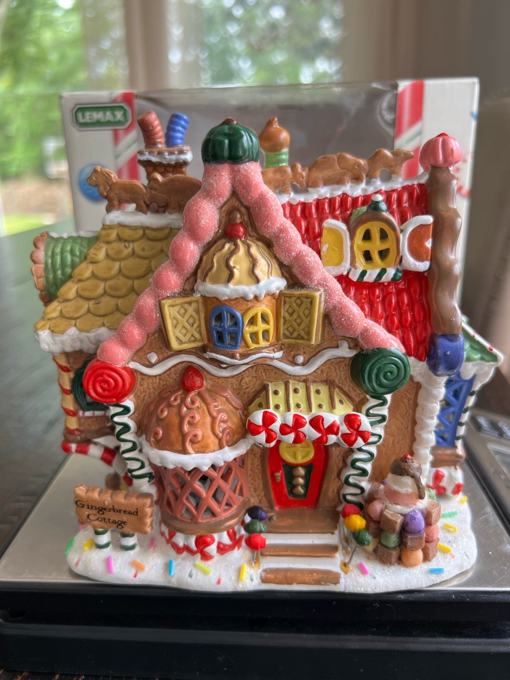 Vintage Lemax Sugar N Spice Christmas Gingerbread Cottage House Porcelain 2004